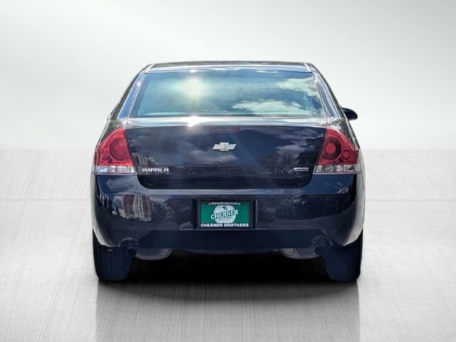 2015 Chevrolet Impala Limited LS Image 6 of 37