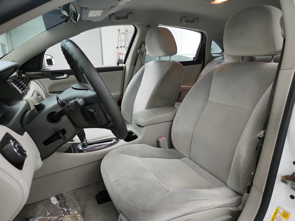 2015 Chevrolet Impala Limited LS Image 23 of 37