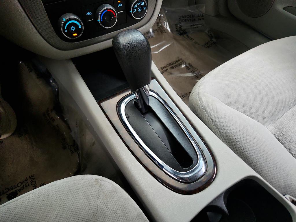 2015 Chevrolet Impala Limited LS Image 29 of 37