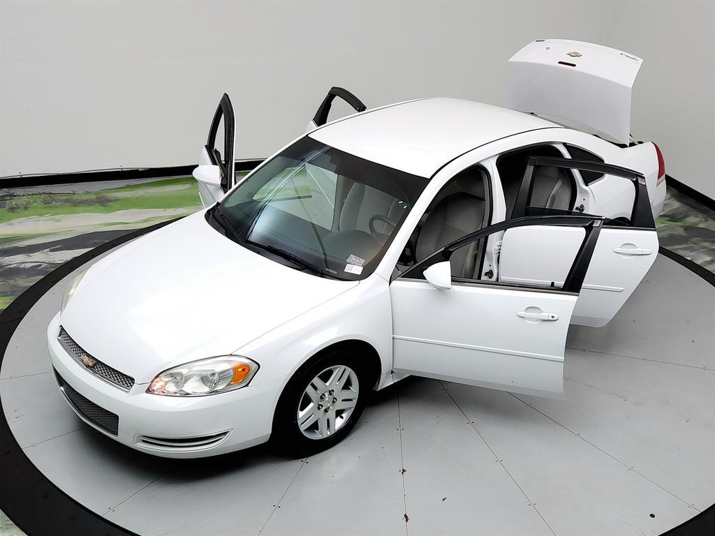 2015 Chevrolet Impala Limited LS Image 5 of 37