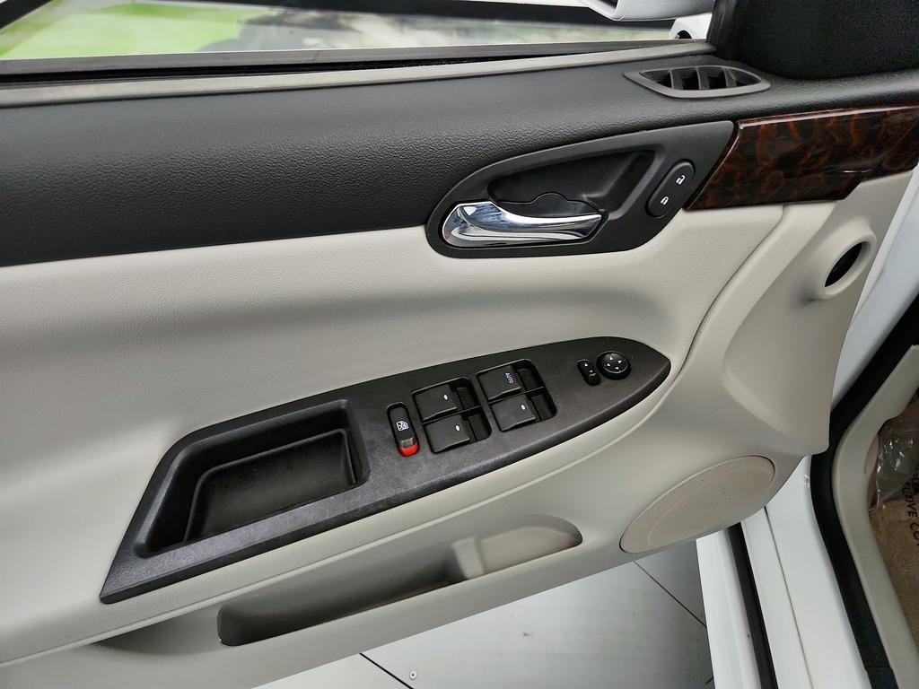 2015 Chevrolet Impala Limited LS Image 32 of 37