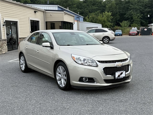 Vehicle image 3 of 24