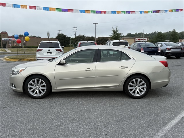 Vehicle image 8 of 24