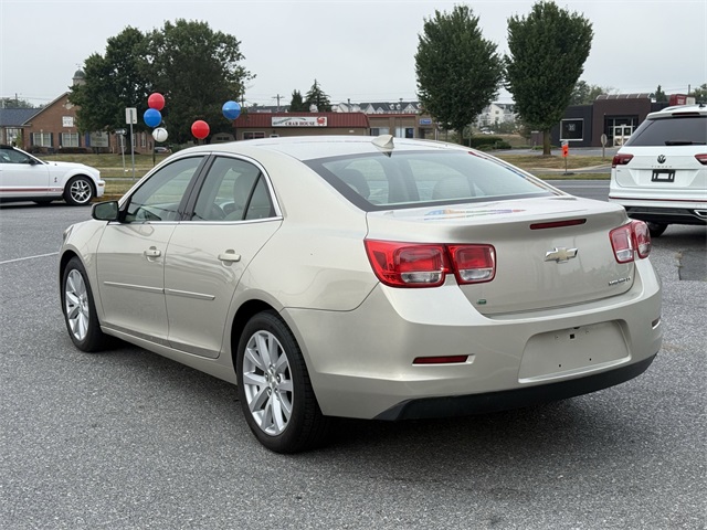 Vehicle image 7 of 24