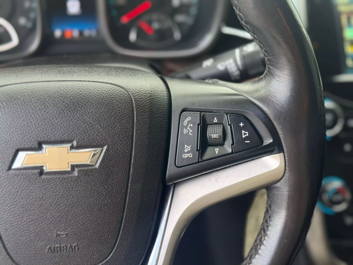 Vehicle image 24 of 29