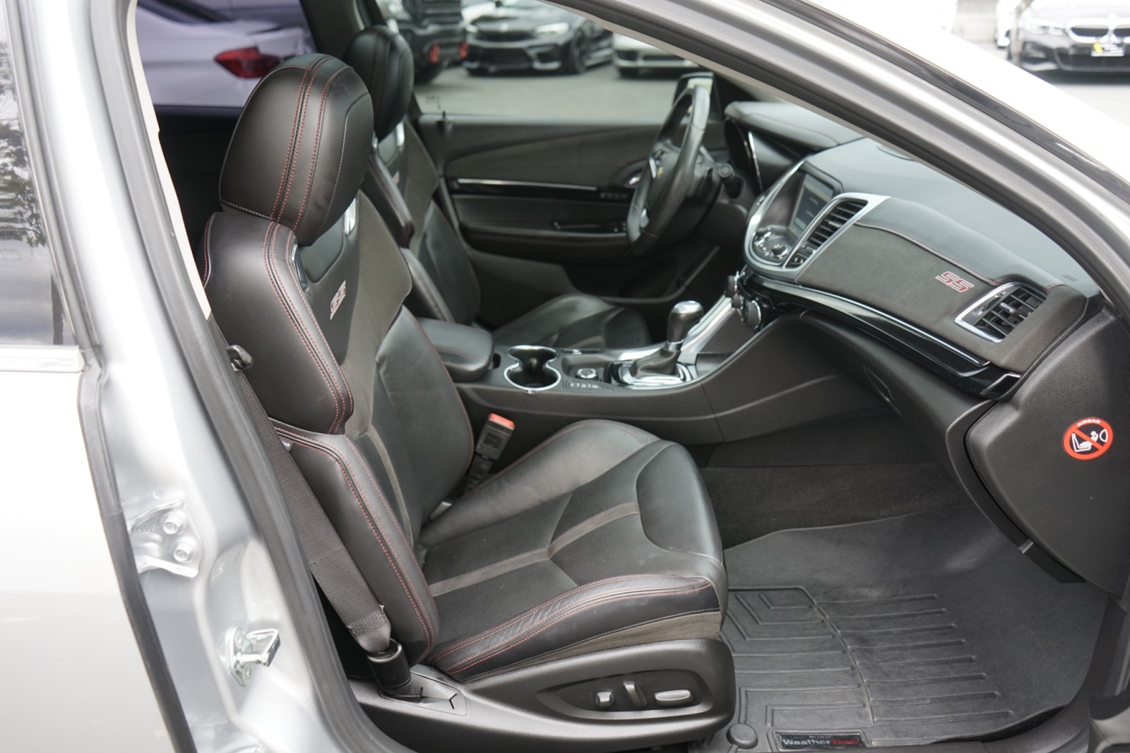 2015 Chevrolet SS Base Image 14 of 27