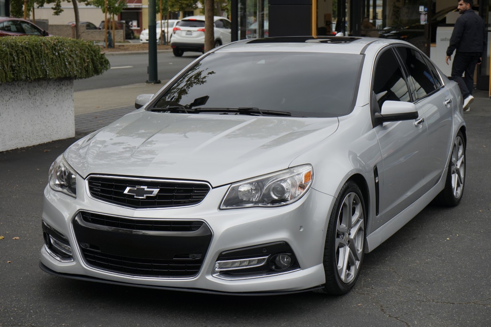 2015 Chevrolet SS Base Image 3 of 27