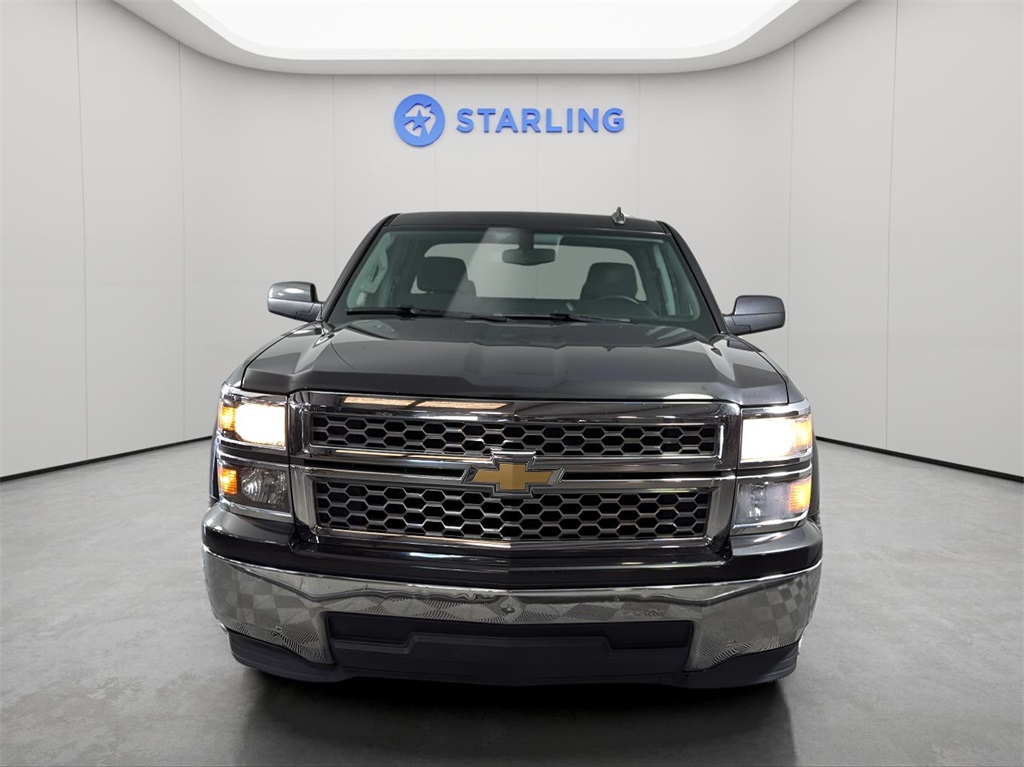 Vehicle image 4 of 35