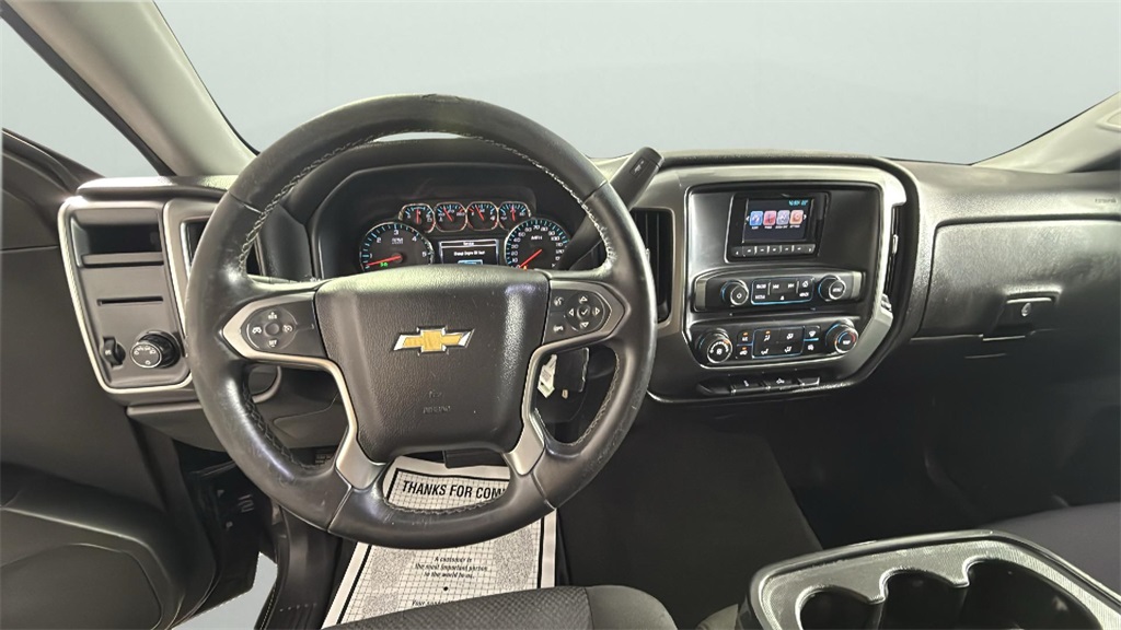 Vehicle image 24 of 35