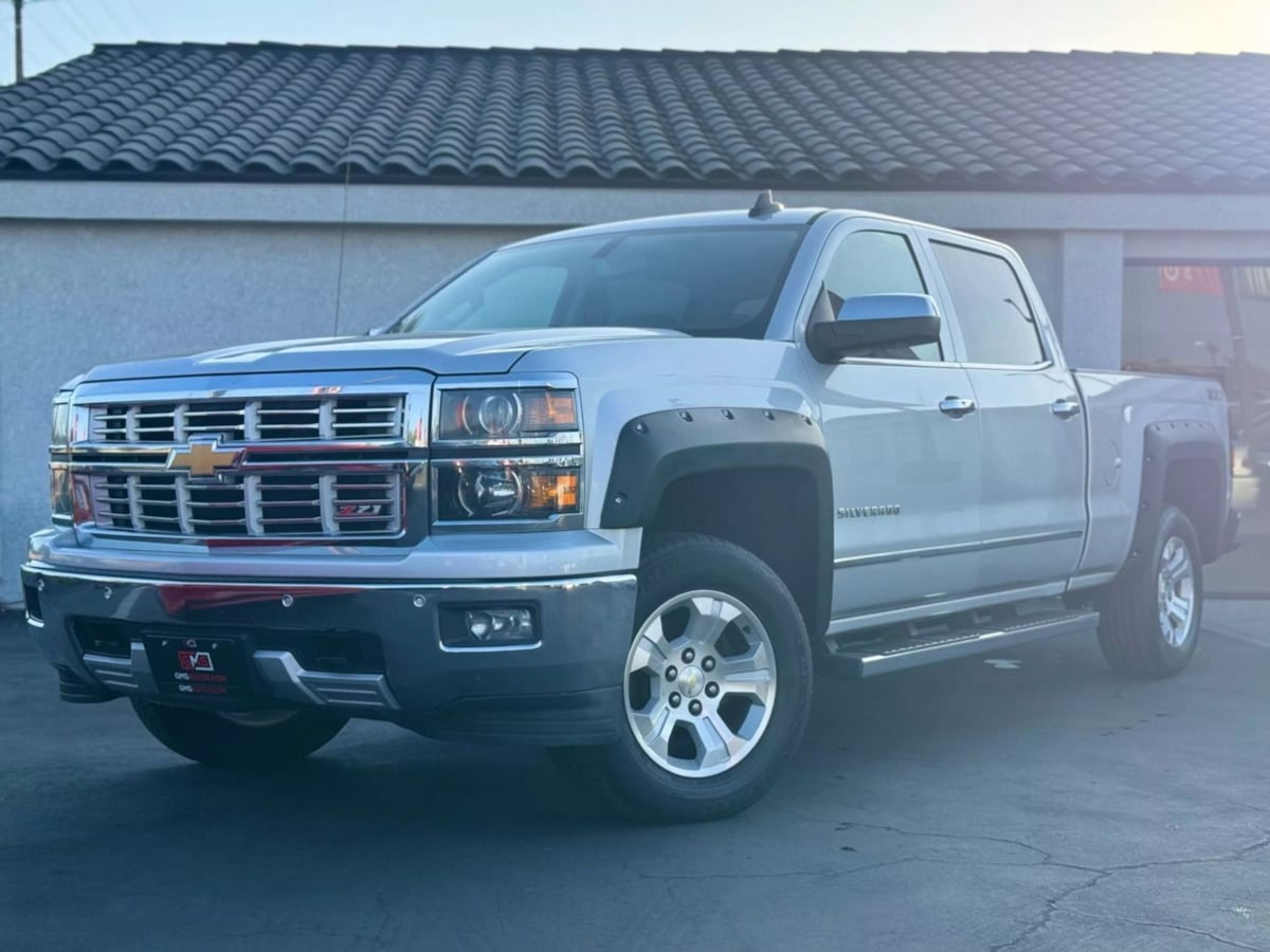 Vehicle image 7 of 36