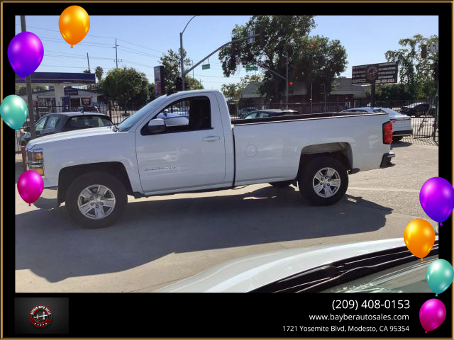 2015 Chevrolet Silverado 1500 LT Image 2 of 34
