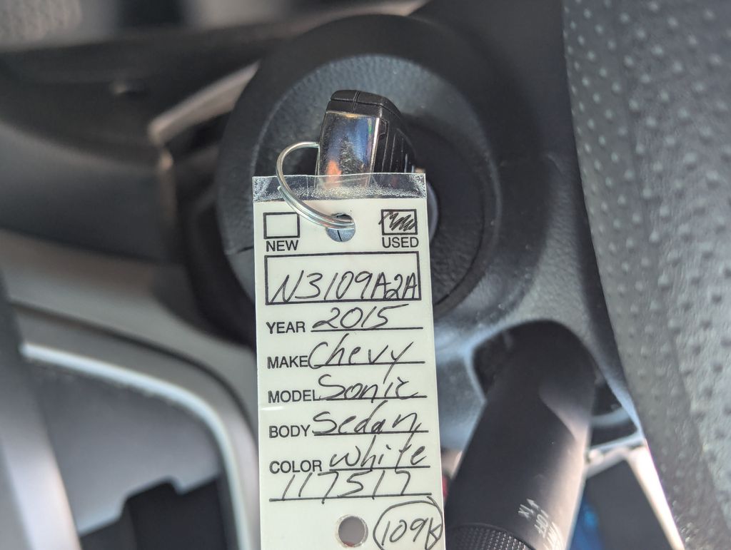 2015 Chevrolet Sonic LT Image 32 of 35