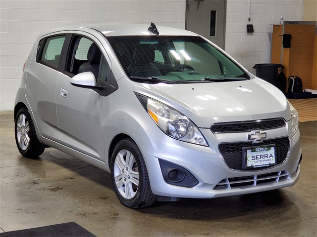 Vehicle image 4 of 24