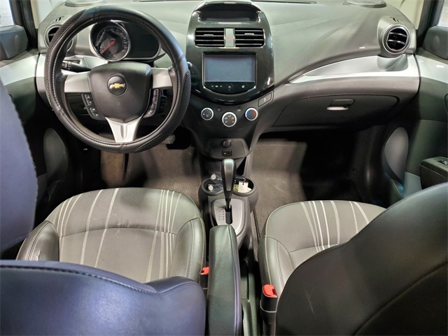 Vehicle image 20 of 24