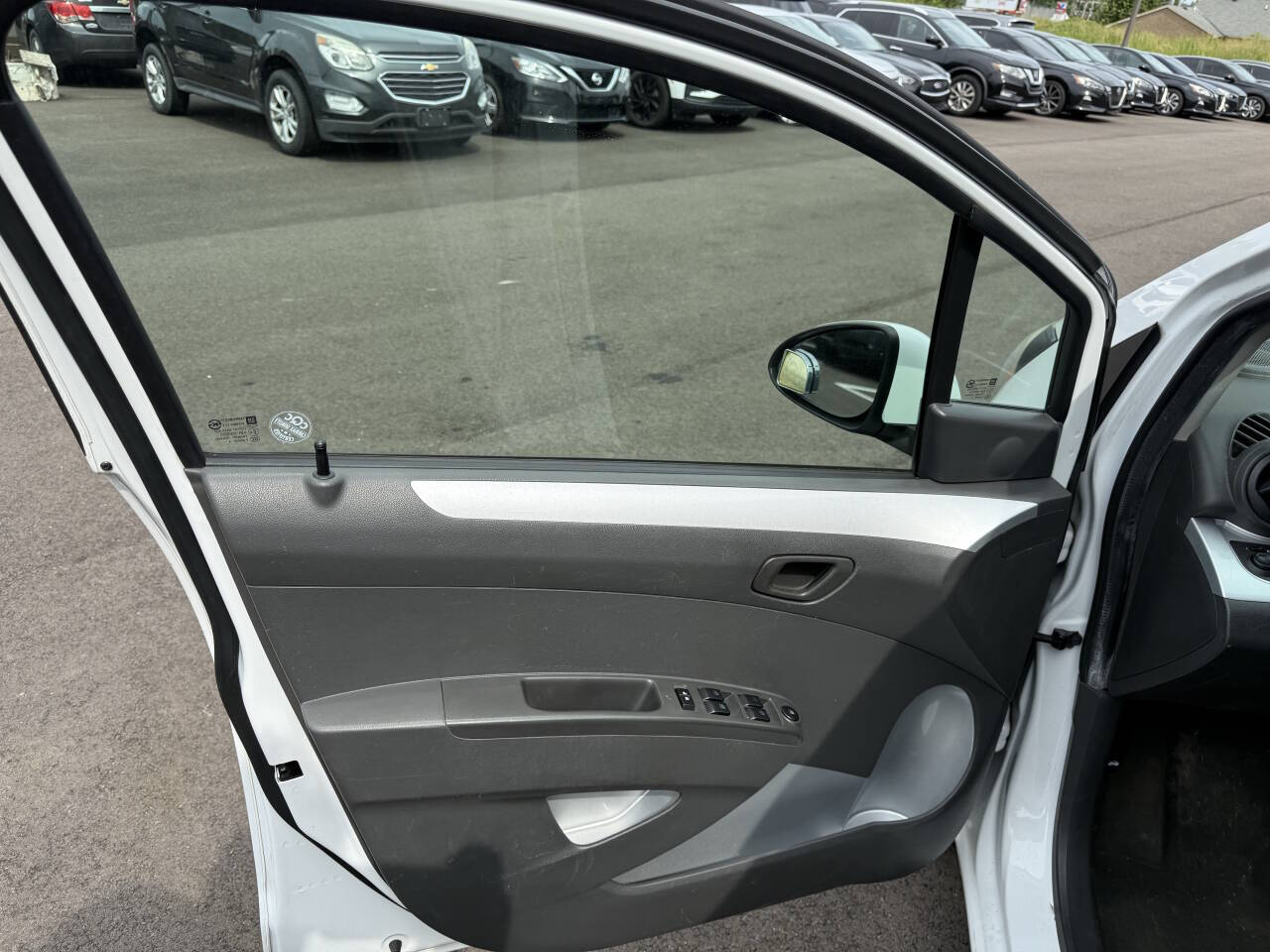 2015 Chevrolet Spark LT Image 15 of 22