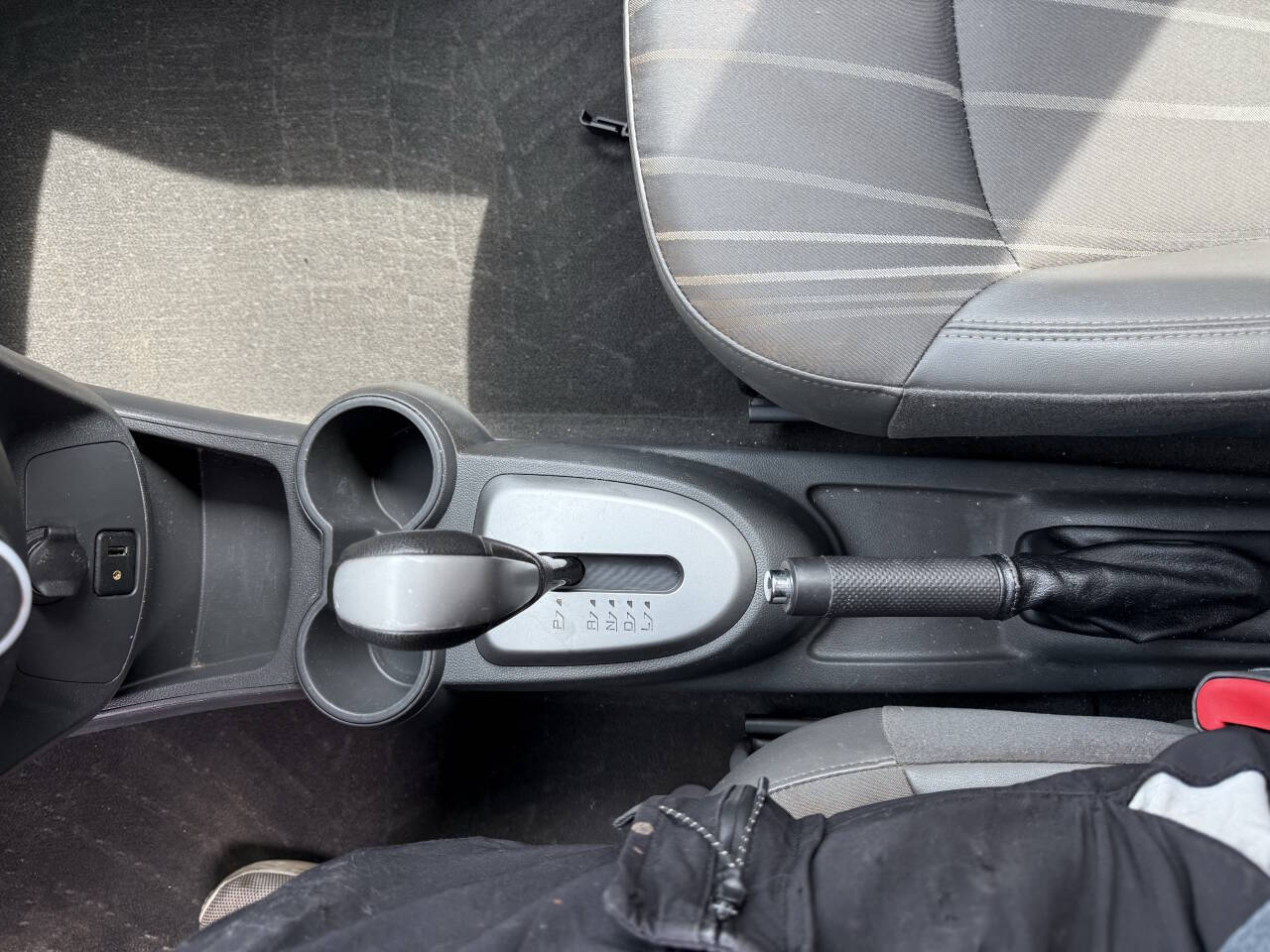 2015 Chevrolet Spark LT Image 17 of 22