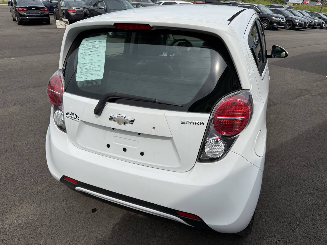 2015 Chevrolet Spark LT Image 7 of 22