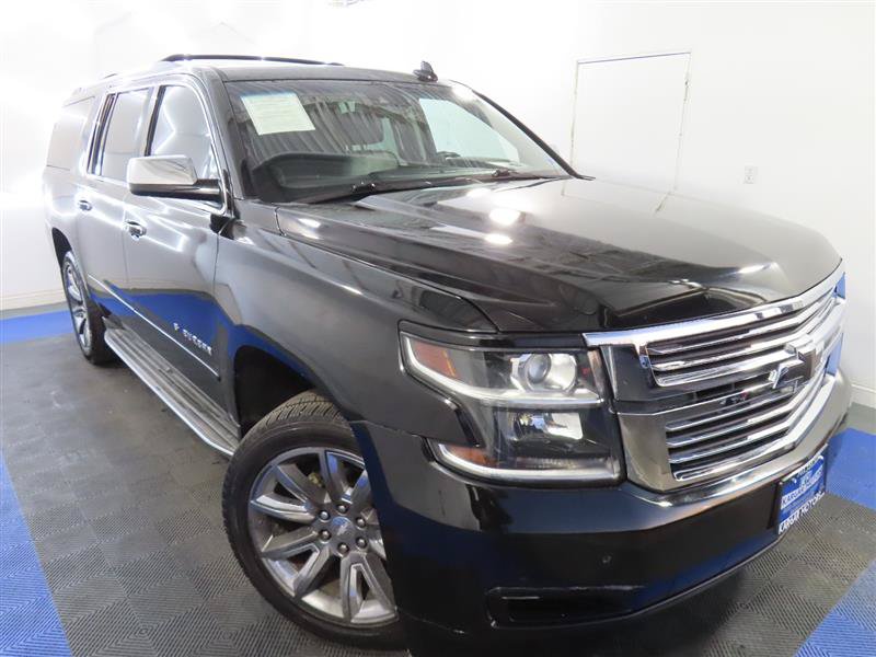 2015 Chevrolet Suburban LTZ Image 2 of 39