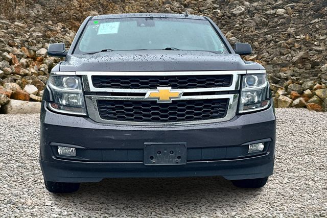 Vehicle image 2 of 34
