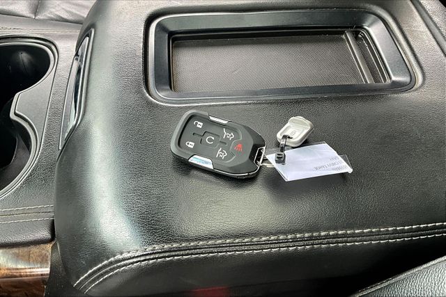 Vehicle image 12 of 34