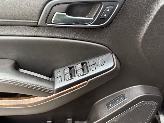 2015 Chevrolet Tahoe LT Image 38 of 47