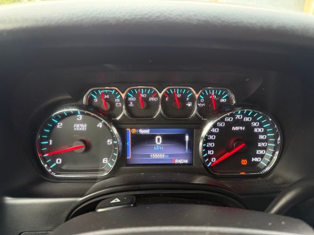 2015 Chevrolet Tahoe LT Image 32 of 47