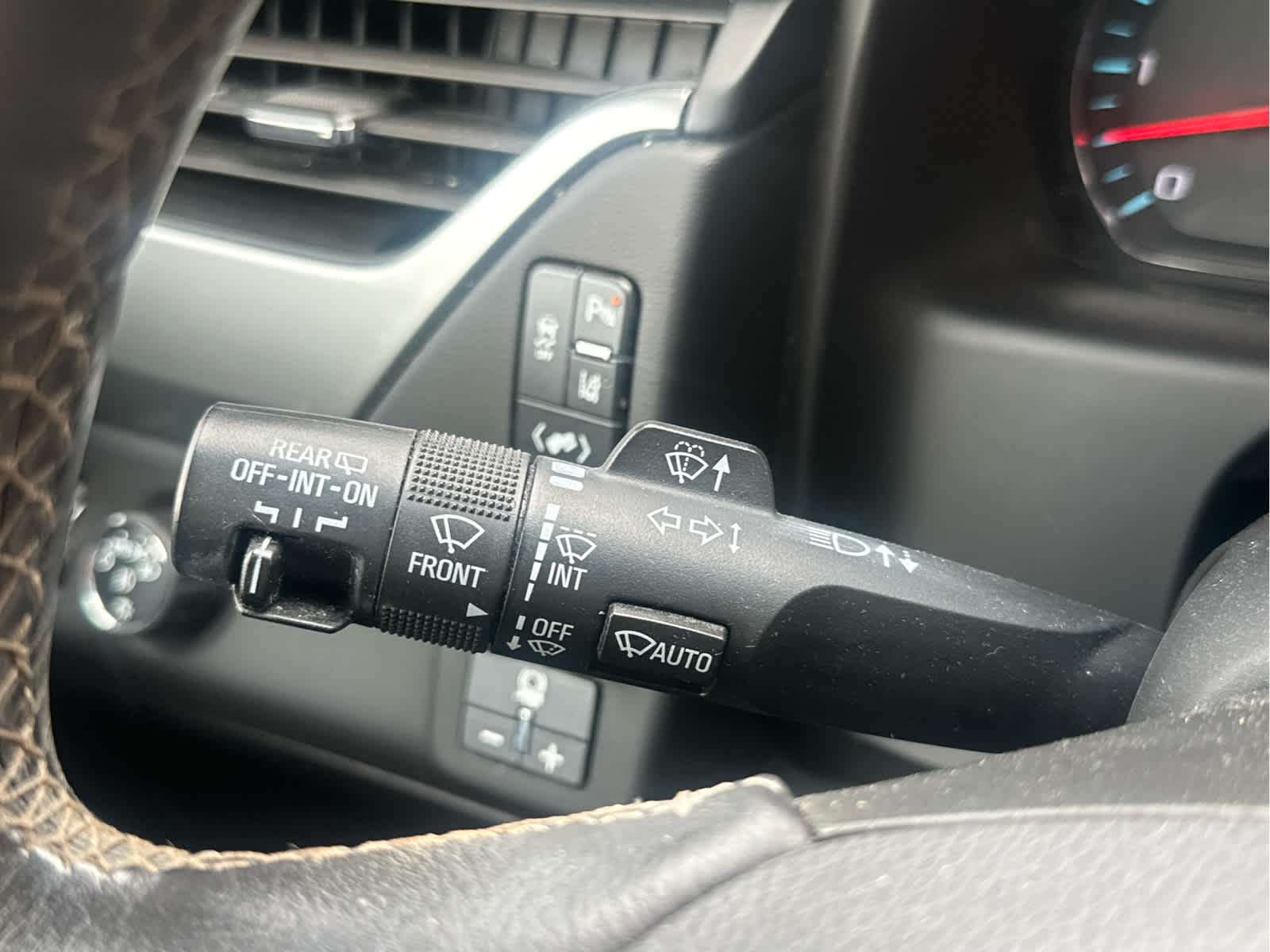 Vehicle image 13 of 48
