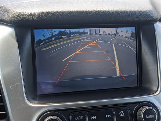 Vehicle image 17 of 32