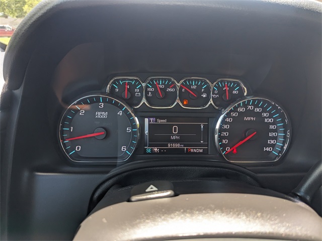 Vehicle image 16 of 32