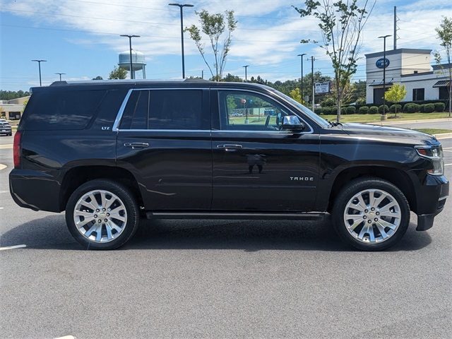 Vehicle image 4 of 32