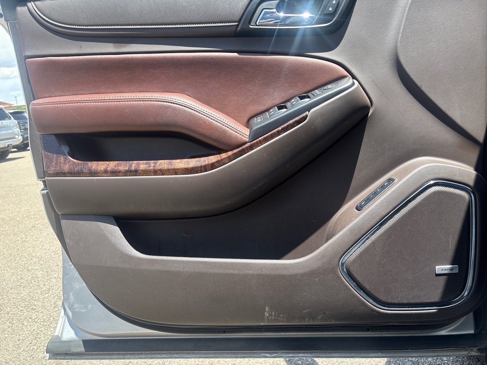Vehicle image 26 of 40