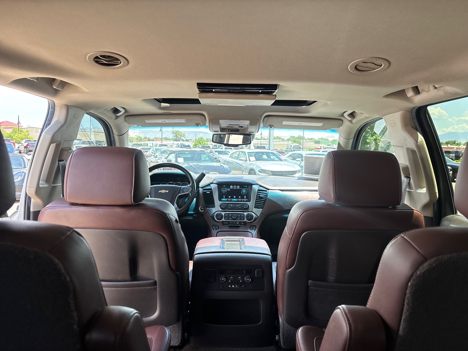 Vehicle image 19 of 40