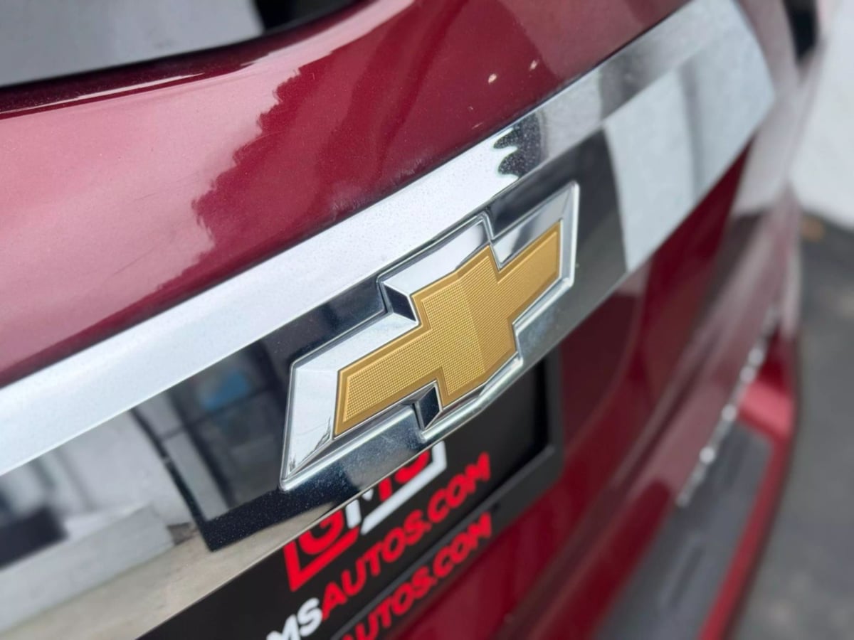 Vehicle image 26 of 29