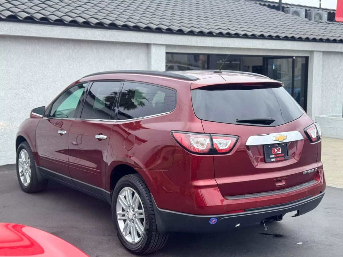 Vehicle image 8 of 29