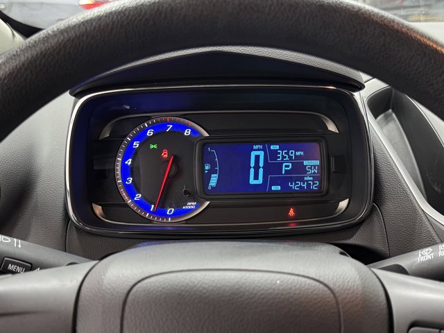Vehicle image 16 of 29