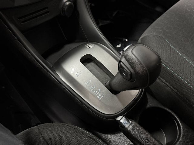 Vehicle image 20 of 29