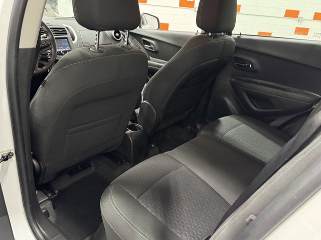 Vehicle image 12 of 29