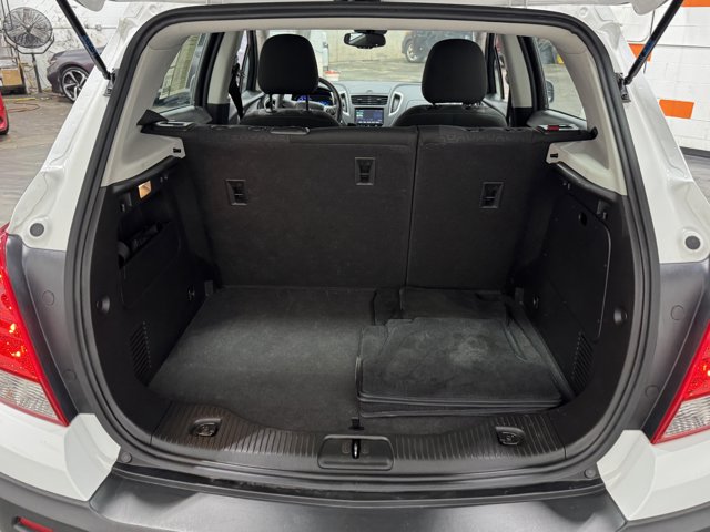 Vehicle image 9 of 29