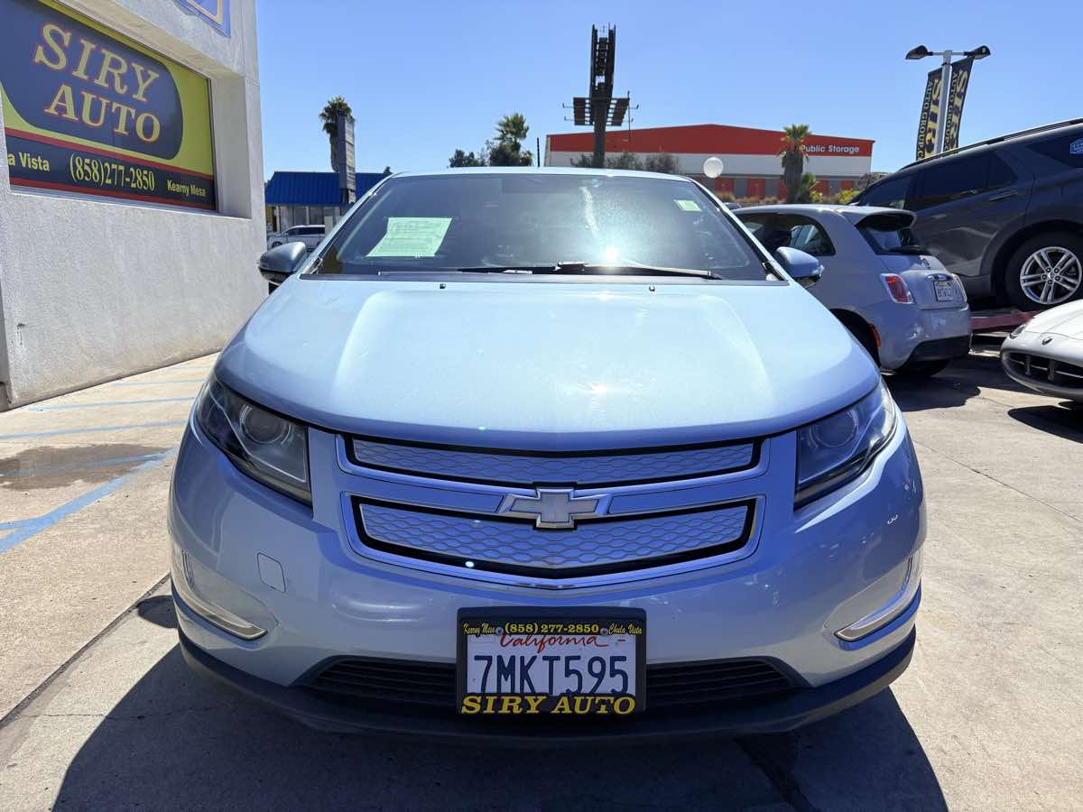 2015 Chevrolet Volt Base Image 8 of 16