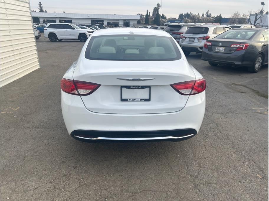 Vehicle image 6 of 23