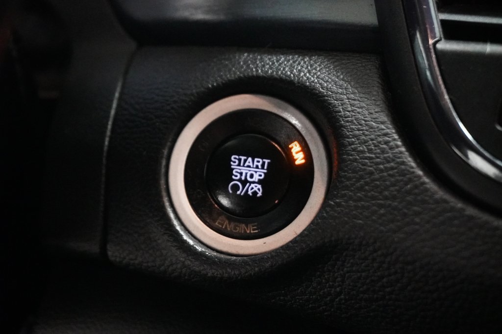 Vehicle image 22 of 29
