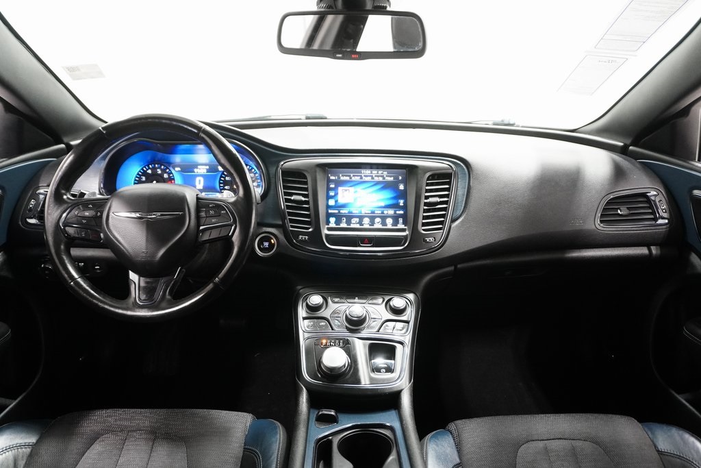 Vehicle image 11 of 29