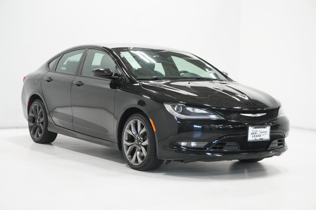 Vehicle image 4 of 29