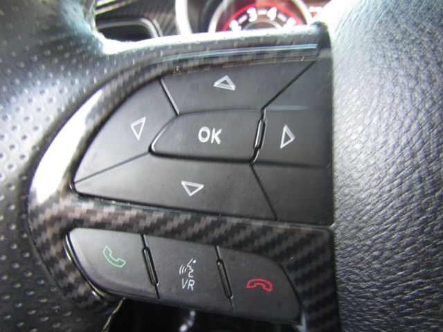 2015 Dodge Challenger SRT 392 Image 29 of 35