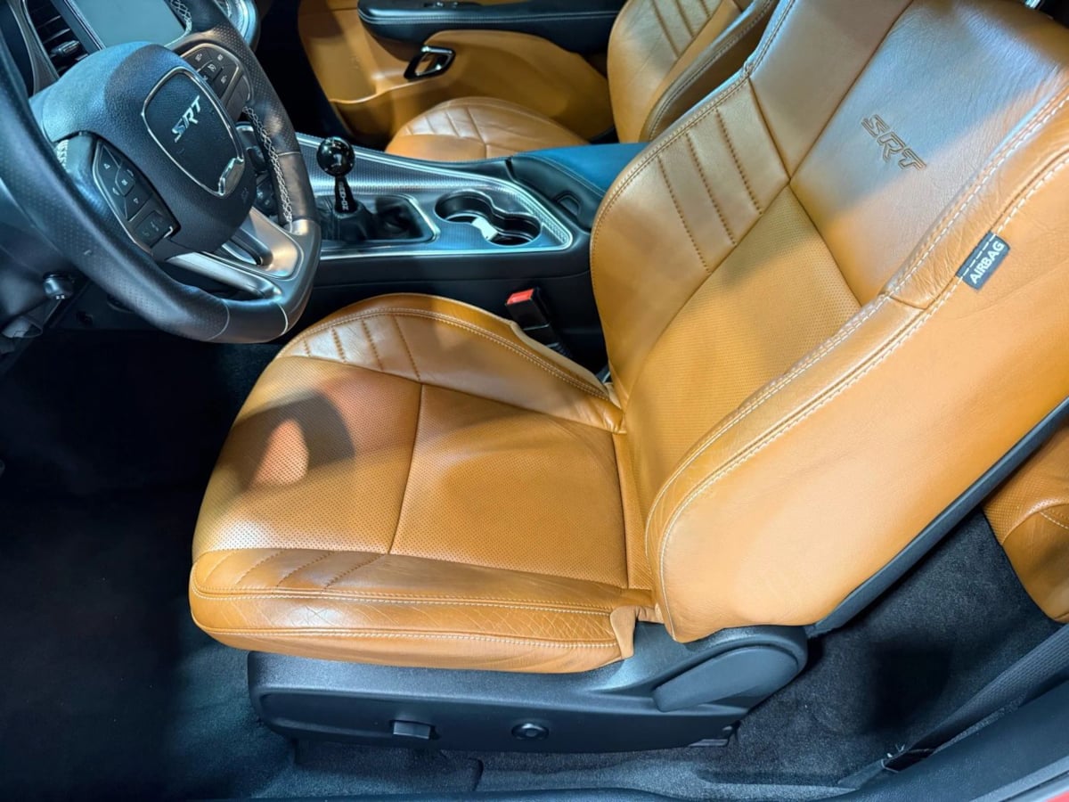 2015 Dodge Challenger SRT Hellcat Image 35 of 36