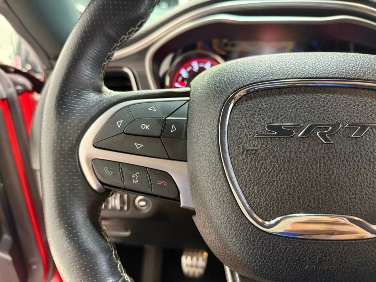 2015 Dodge Challenger SRT Hellcat Image 24 of 36