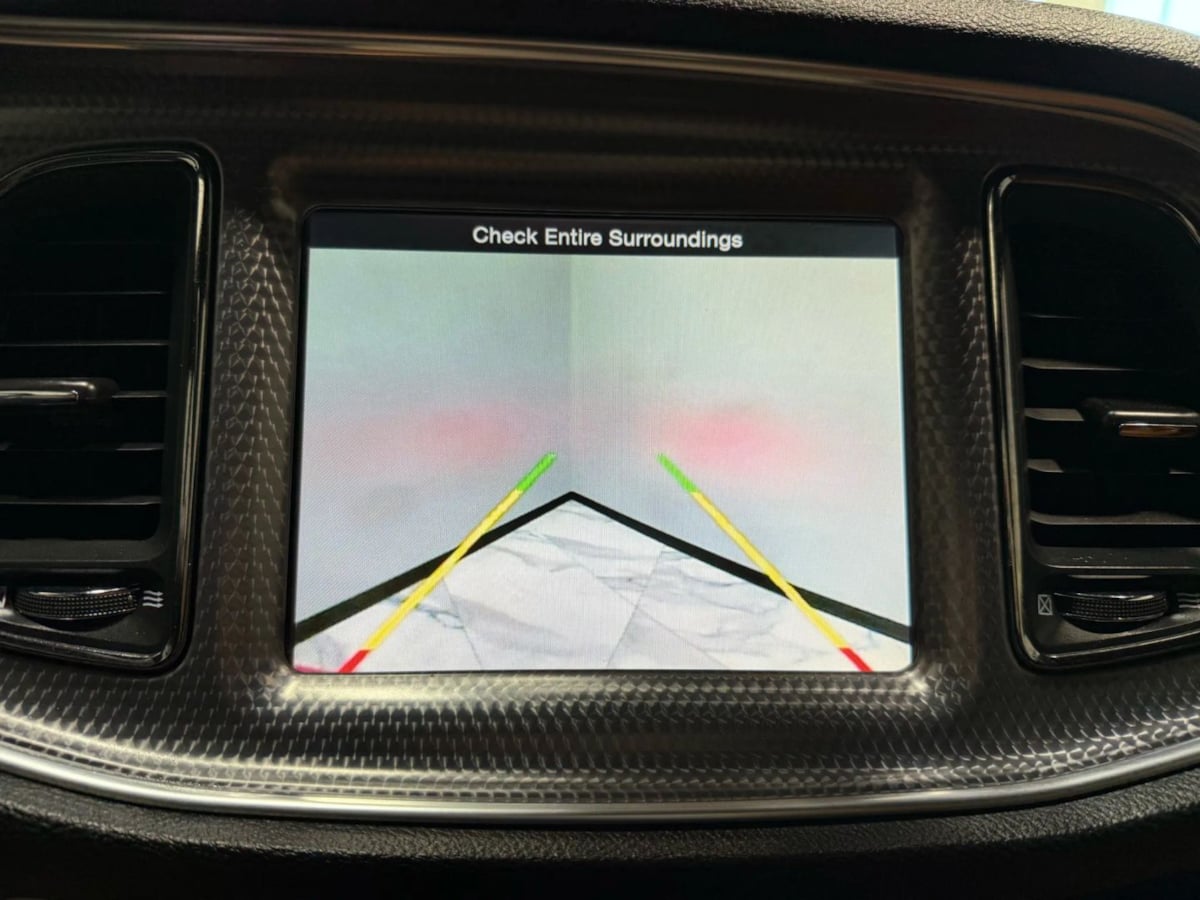 2015 Dodge Challenger SRT Hellcat Image 27 of 36