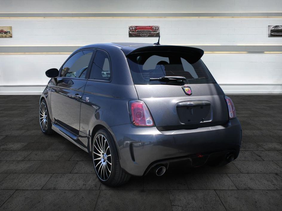 Vehicle image 6 of 20