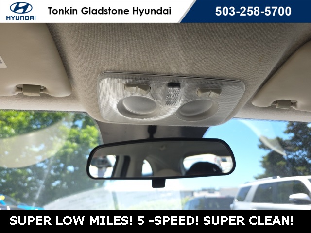 Vehicle image 22 of 28