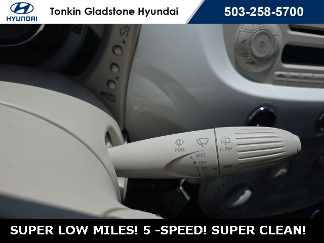 Vehicle image 18 of 28